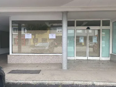 Gewerbeimmobilie mieten in Sankt Veit an der Glan – 100 m², € 1.600 – Bild 1 von 10
