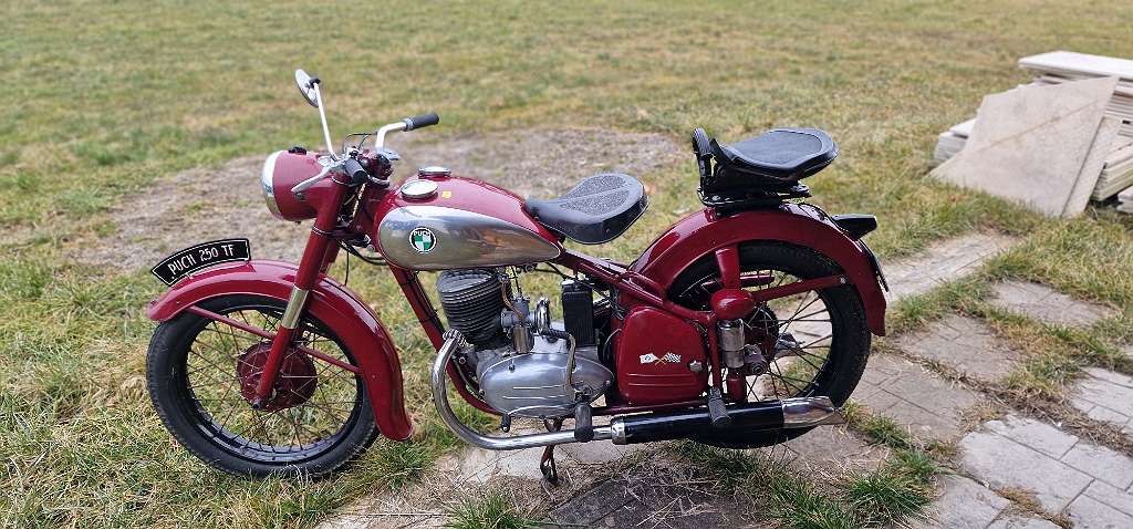 Puch 250 TF Original Rot Tourer