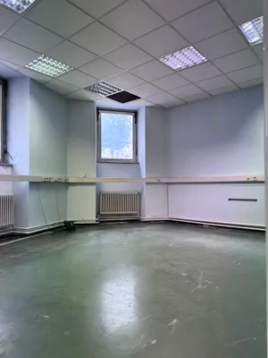 10-Zimmer-Gewerbeimmobilie mieten in Wien – 492 m², € 9.315 – Bild 4 von 35