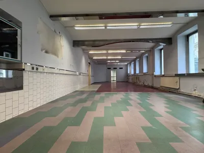 10-Zimmer-Gewerbeimmobilie mieten in Wien – 492 m², € 9.315 – Bild 14 von 35