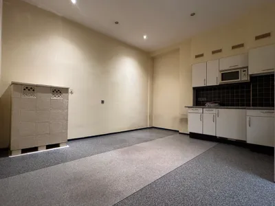 10-Zimmer-Gewerbeimmobilie mieten in Wien – 492 m², € 9.315 – Bild 10 von 35