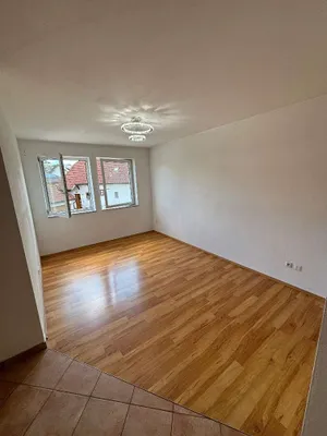 2-Zimmer-Wohnung mieten in Amstetten – 48 m², € 619