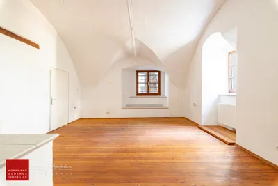 2-Zimmer-Gewerbeimmobilie mieten in Graz – 65 m², € 746 – Bild 2 von 5
