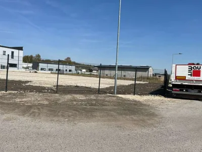Immobilie mieten in Tulln – 1 900 m², € 2 – Bild 15 von 17