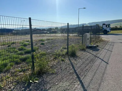 Immobilie mieten in Tulln – 1 900 m², € 2 – Bild 16 von 17