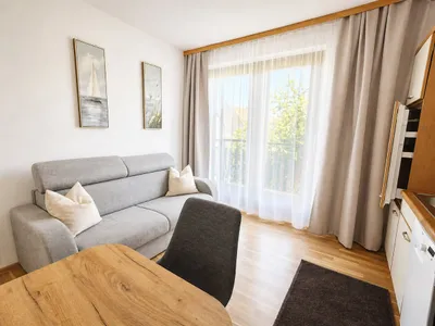 2-Zimmer-Wohnung mieten in Neusiedl am See – 35 m², € 560 – Bild 2 von 15
