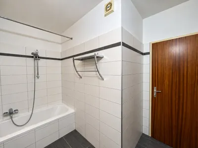 2-Zimmer-Wohnung mieten in Oberpullendorf – 82 m², € 501 – Bild 17 von 24