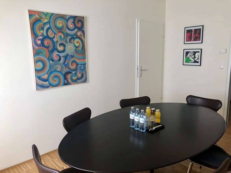 Großer Raum in repräsentativem Innenstadtbüro unterzuvermieten - Ansicht 3