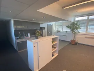 3-Zimmer-Gewerbeimmobilie mieten in Wien – 220 m², € 3.500 – Bild 4 von 8