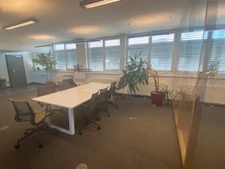 3-Zimmer-Gewerbeimmobilie mieten in Wien – 220 m², € 3.500 – Bild 2 von 8