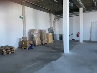 3-Zimmer-Gewerbeimmobilie mieten in Wien – 220 m², € 3.500 – Bild 7 von 8