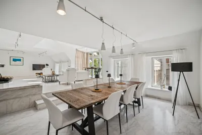 5-Zimmer-Wohnung kaufen in Wien – 230 m², € 1.095.000 – Bild 2 von 11