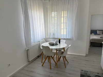 Helle Gemeindewohnung Nähe Handelskai | 36,47 m² | Lift, Keller & teilw. Donaublick