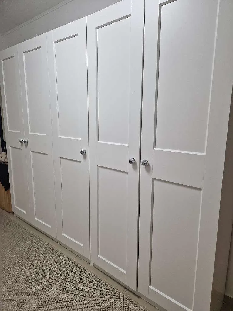 Pax Kleiderschrank 35cm Tief / 2m Hoch, € 600,- (1100 Wien)