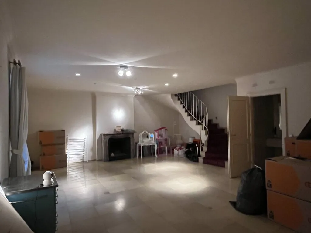 Grabennähe! Dachmaisonette mit bezaubernden Dachgarten in denkmalgeschütztem Barockhaus! - Ansicht 2