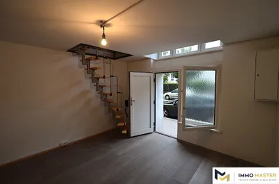 2-Zimmer-Gewerbeimmobilie mieten in Wien – 34 m², € 442 – Bild 2 von 8