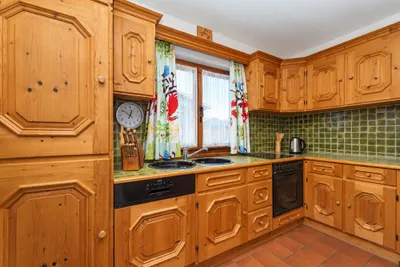 5-Zimmer-Wohnung kaufen in Kitzbühel – 160 m², € 1.700.000 – Bild 6 von 12