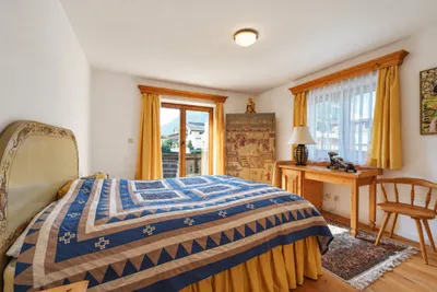 5-Zimmer-Wohnung kaufen in Kitzbühel – 160 m², € 1.700.000 – Bild 7 von 12