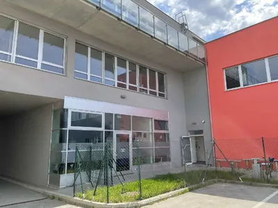 Gewerbeimmobilie mieten in Wien – 2 714 m², € 33.925 – Bild 5 von 8