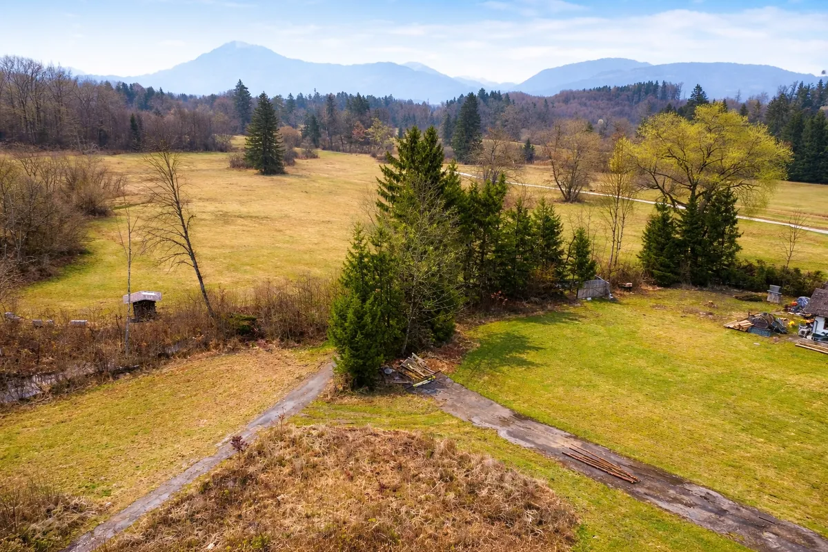 Grundstück in ruhiger Sonnenlage - mit Naturanschluss und Stadtnähe - Ansicht 3