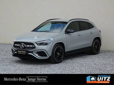 Mercedes-Benz GLA-Klasse GLA 200d 4M AMG +AHK+MBeam+Shz+Ambiente+RFK