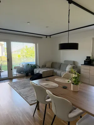 2-Zimmer-Wohnung mieten in Salzburg-Umgebung – 54 m², € 1.385 – Bild 1 von 10