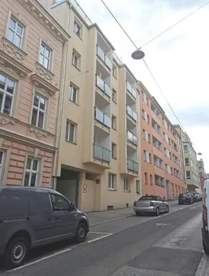 Helle 3 Zimmer Wohnung _ 83,35m², 18. Bezirk – Bild 2