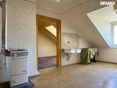 10-Zimmer-Gewerbeimmobilie kaufen in Wiener Neustadt – 273,79 m², € 389.000 – Bild 24 von 33