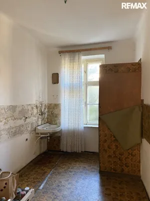 10-Zimmer-Gewerbeimmobilie kaufen in Wiener Neustadt – 273,79 m², € 389.000 – Bild 18 von 33