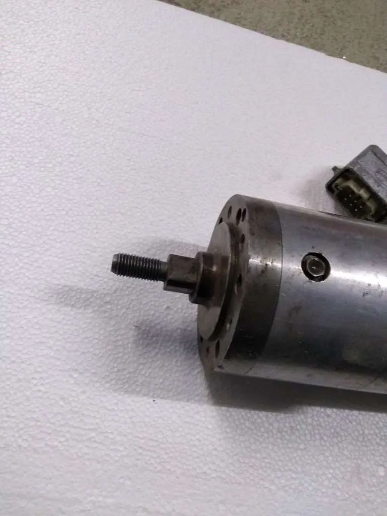 Maschinenfuß LM 7-65 - gebrauchte und neu Maschinenhandel - Pagus Maschinenfuß LM 7-65 - gebrauchte und neu Maschinenhandel - Pagus