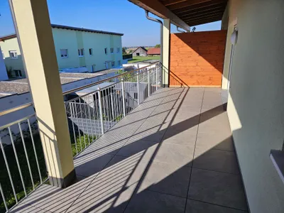 2-Zimmer-Wohnung mieten in Wels-Land – 60 m², € 876 – Bild 2 von 9
