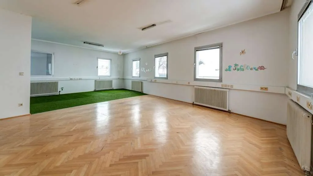 Büro zum selber gestalten in 1210 Wien - 60 m² ! Ideal für kreative Köpfe ! - Ansicht 3