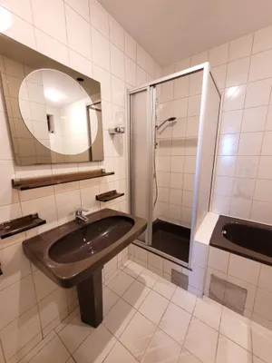 5-Zimmer-Haus kaufen in Oberpullendorf – 135 m², € 155.000 – Bild 14 von 21