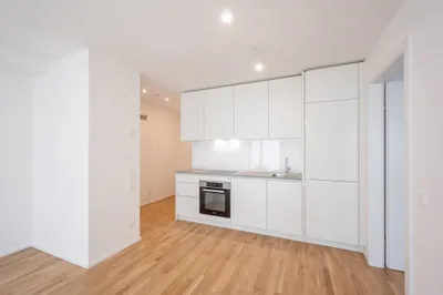 ASG IV-Qualitatives Wohnen in urbaner Lage: hochwertiger 2-Zimmer ZWEITBEZUG mit BALKON! Provisionsfrei! – Bild 3