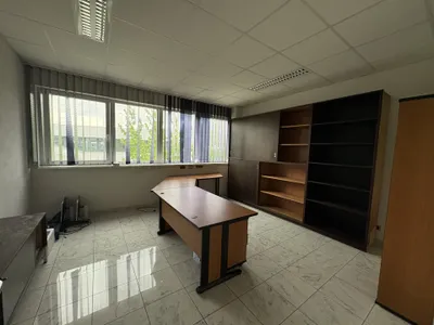 Gewerbeimmobilie mieten in Innsbruck-Land – 20 m², € 360 – Bild 3 von 15