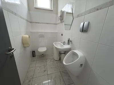 Gewerbeimmobilie mieten in Innsbruck-Land – 20 m², € 360 – Bild 8 von 15