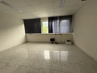 Gewerbeimmobilie mieten in Innsbruck-Land – 20 m², € 360 – Bild 4 von 15