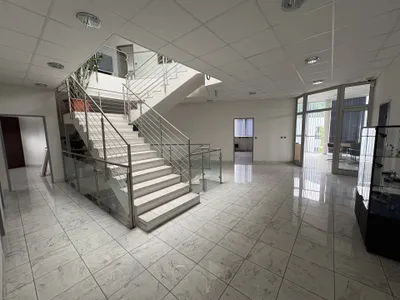 Gewerbeimmobilie mieten in Innsbruck-Land – 20 m², € 360 – Bild 6 von 15