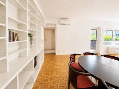Eleganz trifft Grünruhelage - Großzügige 4-Zimmer-Wohnung mit Freifläche in begehrter Währinger Bestlage – Bild 2