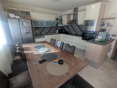 6-Zimmer-Haus mieten in Wien – 150 m², € 2.250 – Bild 33 von 51