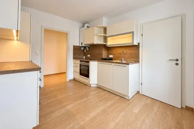 4-Zimmer-Wohnung kaufen in Gmunden – 76 m², € 320.000 – Bild 2 von 14