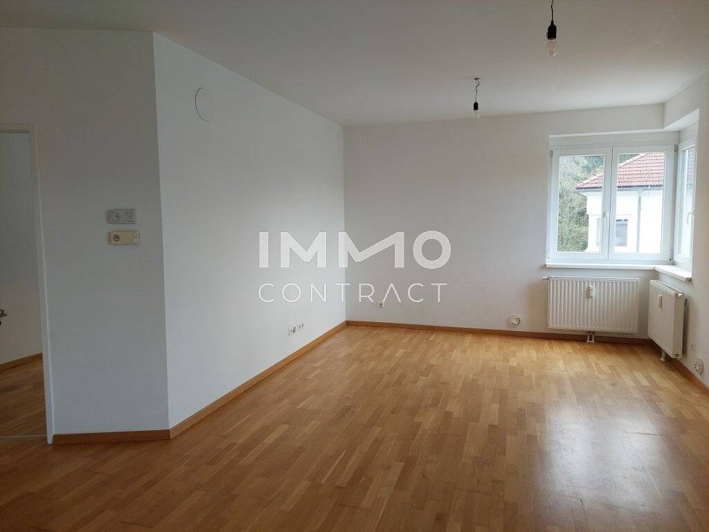 Gepflegte 3-Zimmer-Wohnung im 1. Obergeschoss, St.Georgen/Leys - förderbar - Widok 2