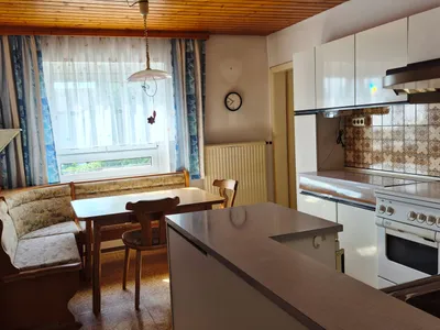 7-Zimmer-Haus kaufen in Vöcklabruck – 170 m², € 394.000 – Bild 4 von 14