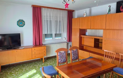 7-Zimmer-Haus kaufen in Vöcklabruck – 170 m², € 394.000 – Bild 2 von 14