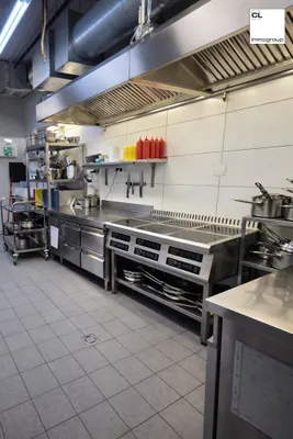 Gewerbeimmobilie mieten in Wien – 215 m², € 4.990 – Bild 4 von 11