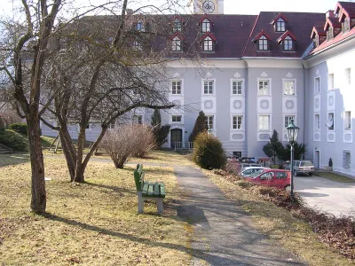 3-Zimmer-Wohnung mieten in Liezen – 99,64 m², € 565 – Bild 2 von 4