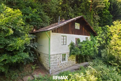 Grundstück kaufen in Linz – 1 712 m², € 225.000 – Bild 2 von 5