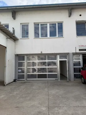2-Zimmer-Gewerbeimmobilie mieten in Salzburg-Umgebung – 191 m², € 1.337 – Bild 4 von 17