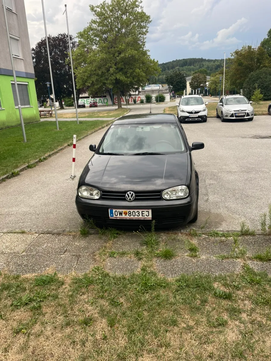 VW Golf