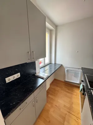 1-Zimmer-Wohnung mieten in Linz – 29,8 m², € 500 – Bild 4 von 7